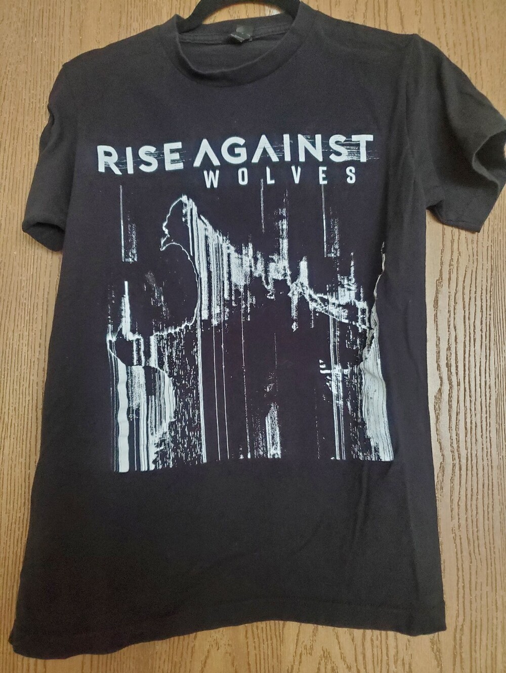 Rise Against graphic T-shirt